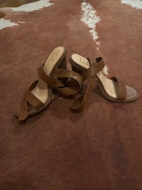 Lulu's Brown Strappy Block Heel Sandals